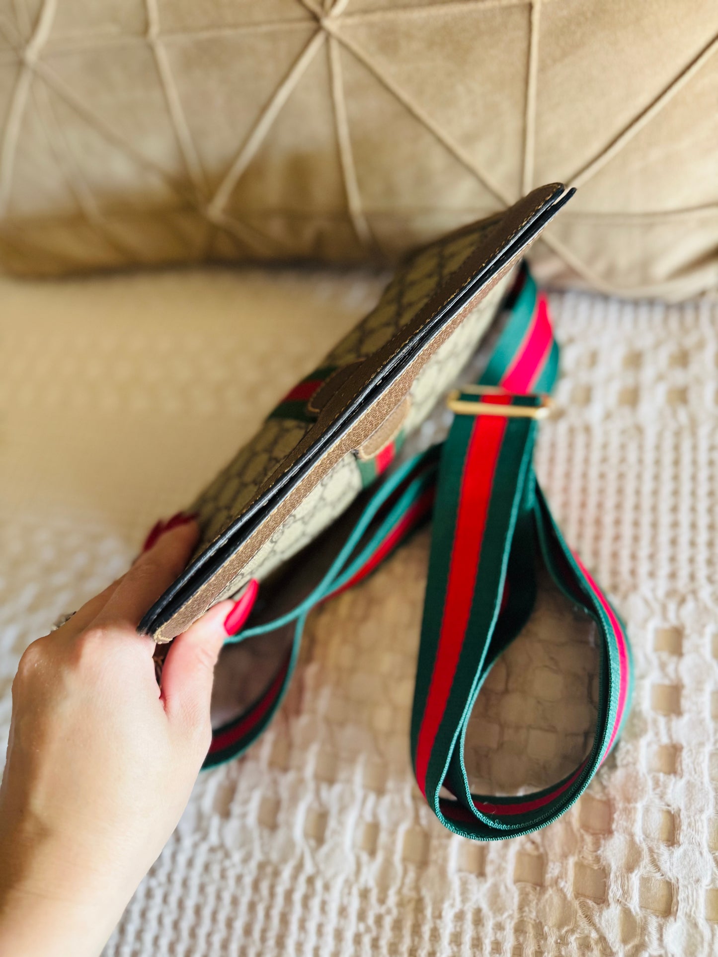 Gucci crossbody