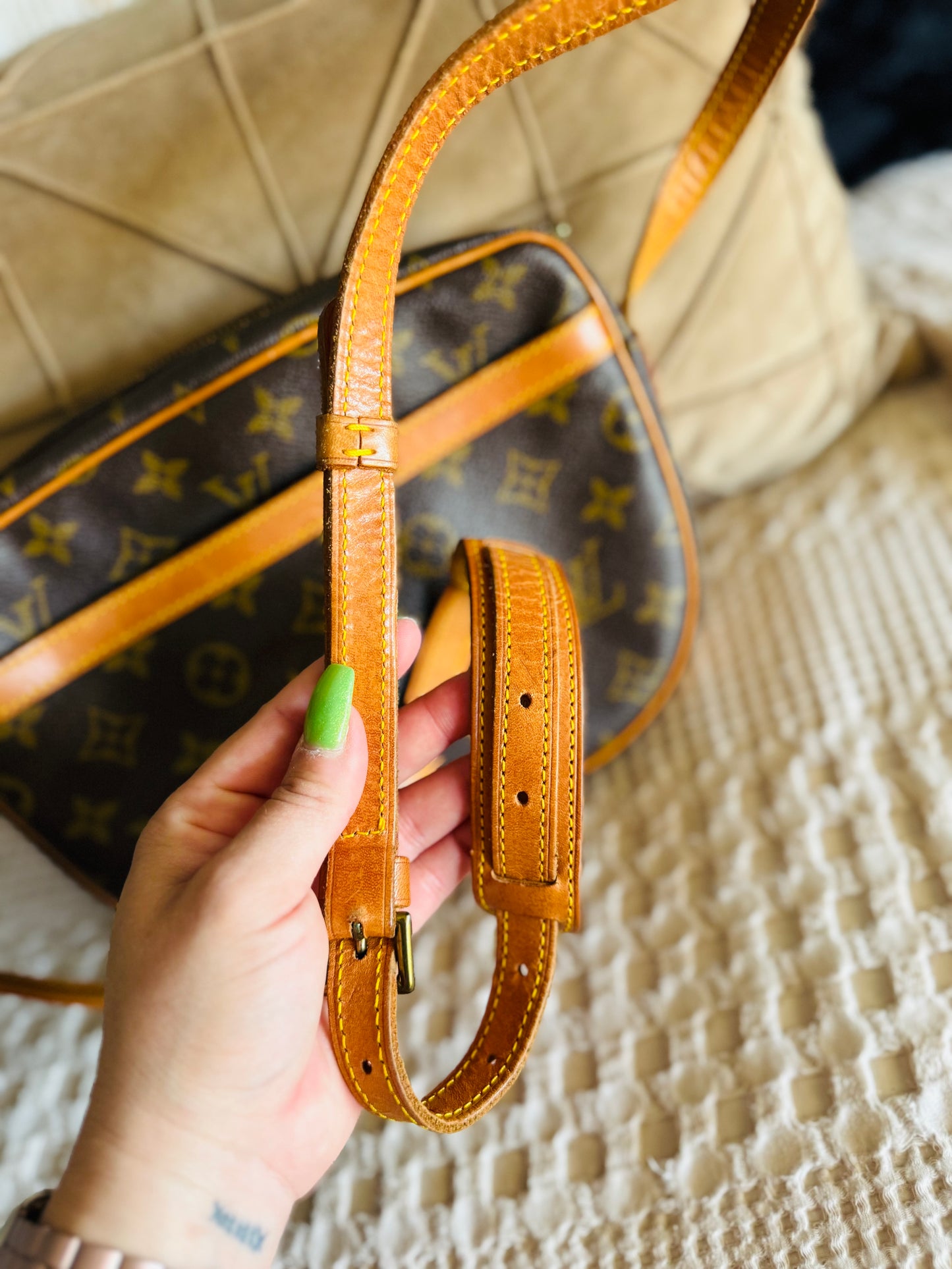 Authentic monogram Jeune Fille mm