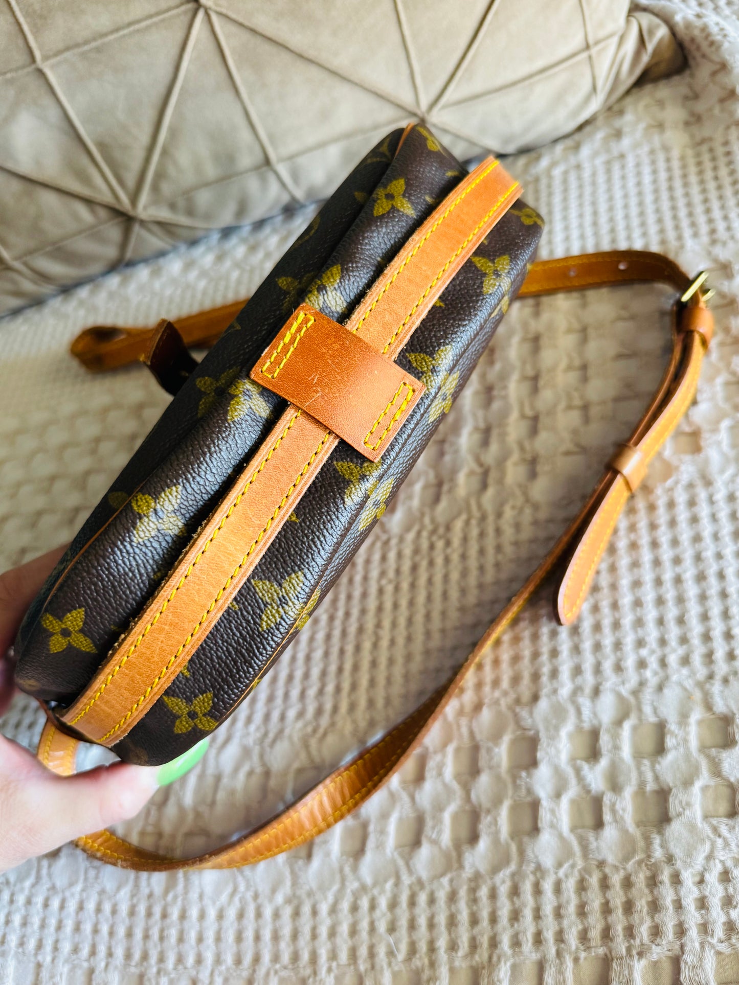 Authentic monogram Jeune Fille mm