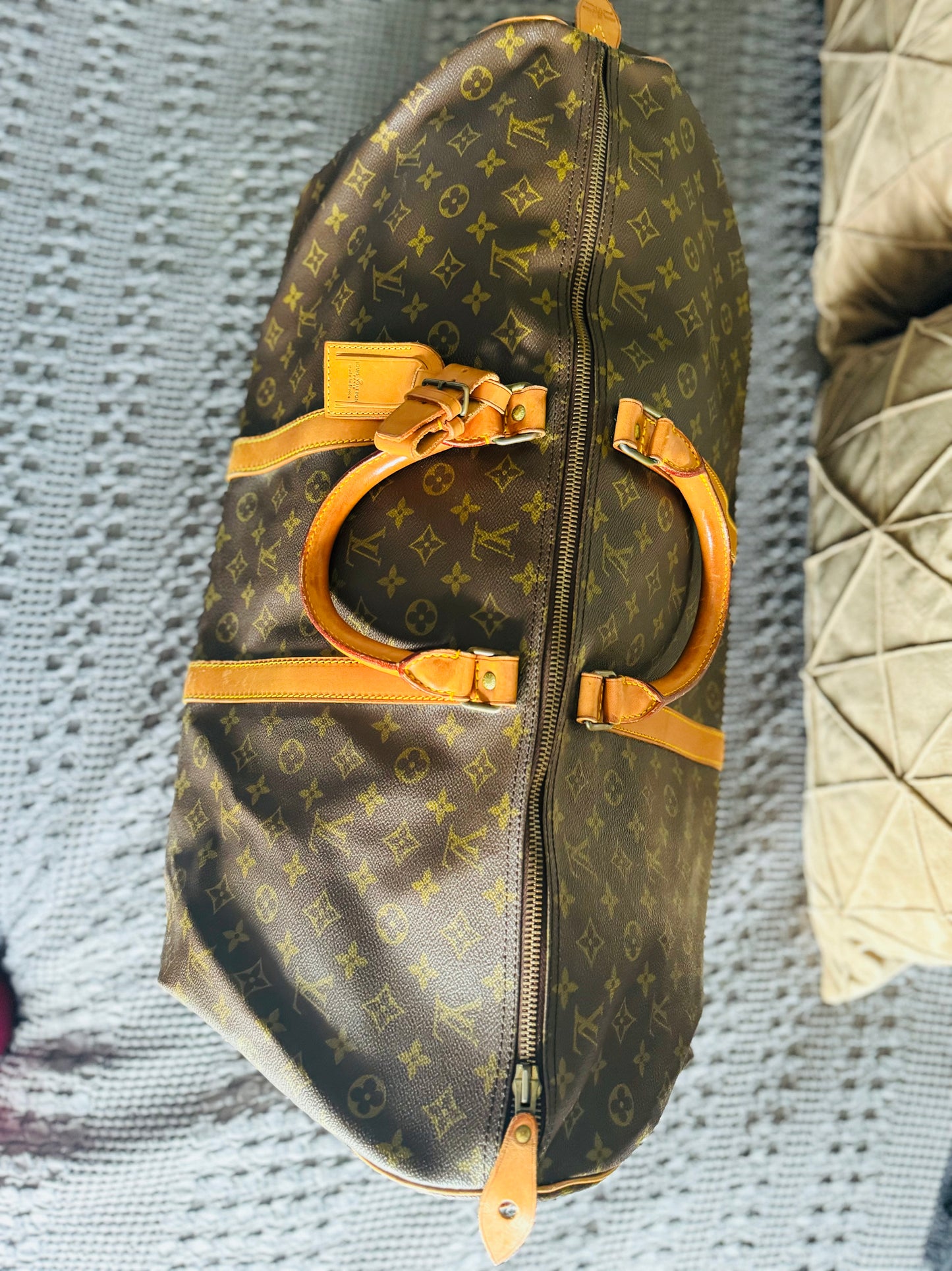 Authentic monogram Keepall 60