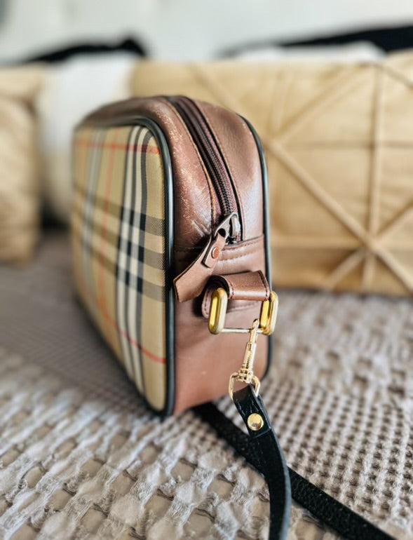 Authentic Burberry crossbody or shoulder bag